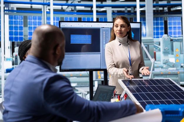 Jakie korzyści niesie ze sobą inwestycja w nowoczesne technologie elektryczne dla firm?